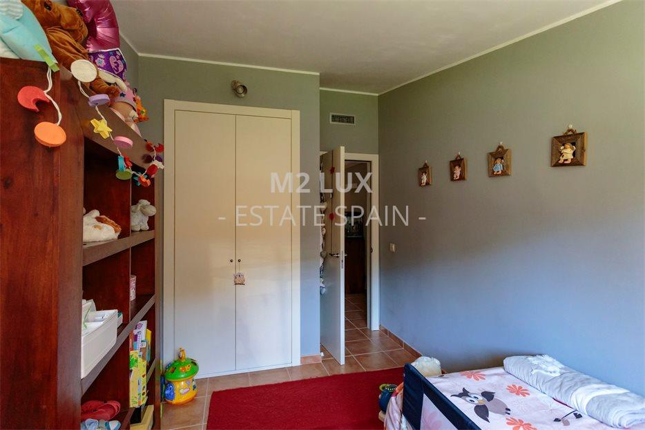 Таунхаус в Сан-Фелиу-де-Гишольс 199 м2 №BL2011125358  - Продажа - 18 large