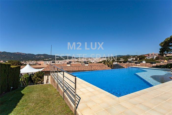 Таунхаус в Сан-Фелиу-де-Гишольс 199 м2 №BL2011125358  - Продажа - 37 preview