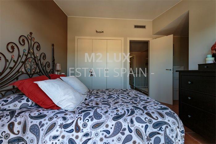 Таунхаус в Сан-Фелиу-де-Гишольс 199 м2 №BL2011125358  - Продажа - 27 preview