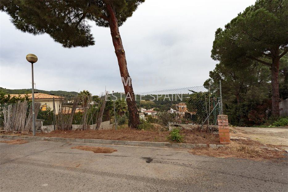 Участок в Ллорет-де-Маре 887 м2 №PL207231C5B5  - Продажа - 1 large