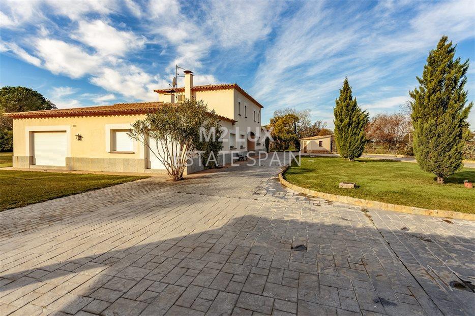 Поместье в Пальсе 632 м2 №VL233461B08  - Продажа - 4 large