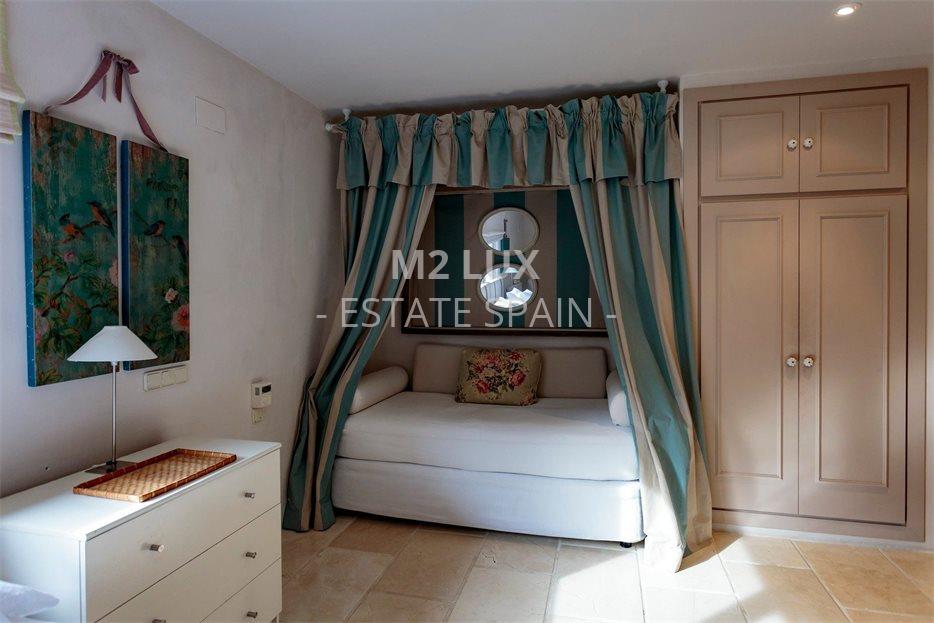 Поместье в Пальсе 632 м2 №VL233461B08  - Продажа - 48 large