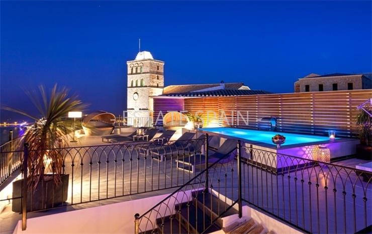 Вилла в Сьютат-д'Ивиса 950 м2 №VL17121497CE  - Продажа - 1 preview