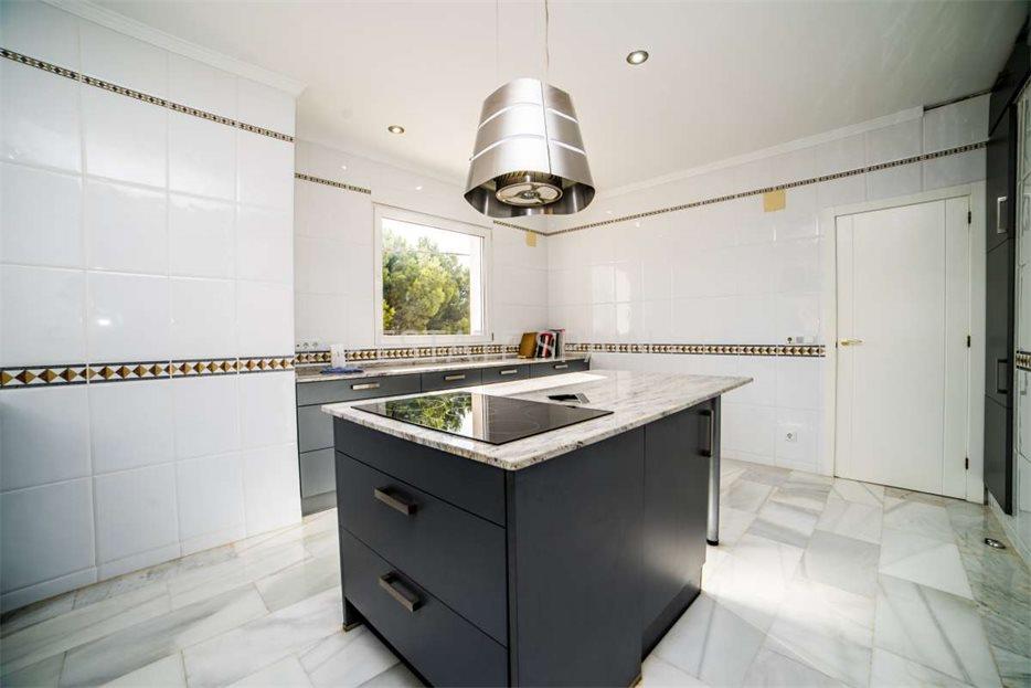 Вилла в Кальпе 300 м2 №VL21830719F3  - Продажа - 34 large