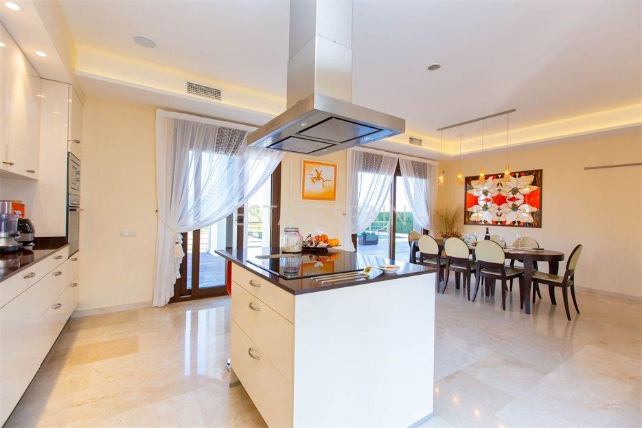 Вилла в Ла-Мате 576 м2 №VL1910793B2B  - Продажа - 39 large