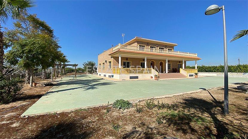 Вилла в Лос-Монтесиносе 640 м2 №VL203164C3D7  - Продажа - 1 preview