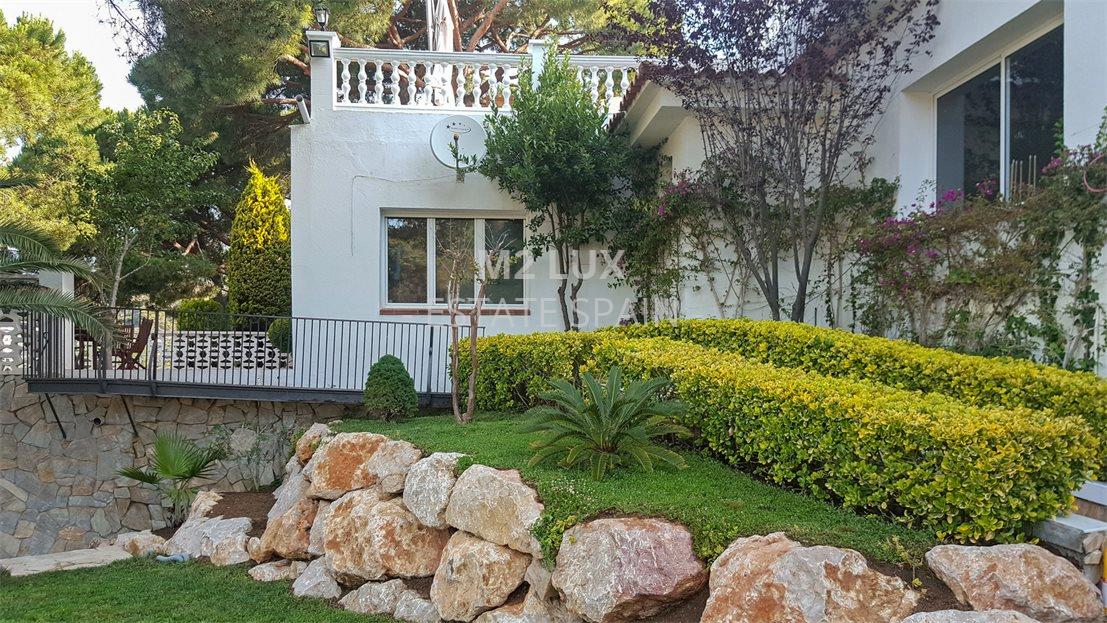 Вилла в Ллорет-де-Маре 696 м2 №VL21521659A2  - Продажа - 2 large