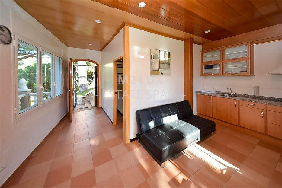 Вилла в Ллорет-де-Маре 696 м2 №VL21521659A2  - Продажа - 11 large