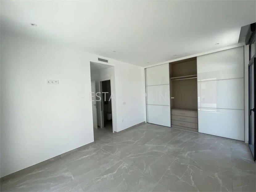 Вилла в Кальпе 325 м2 №VL223308C2CB  - Продажа - 16 large