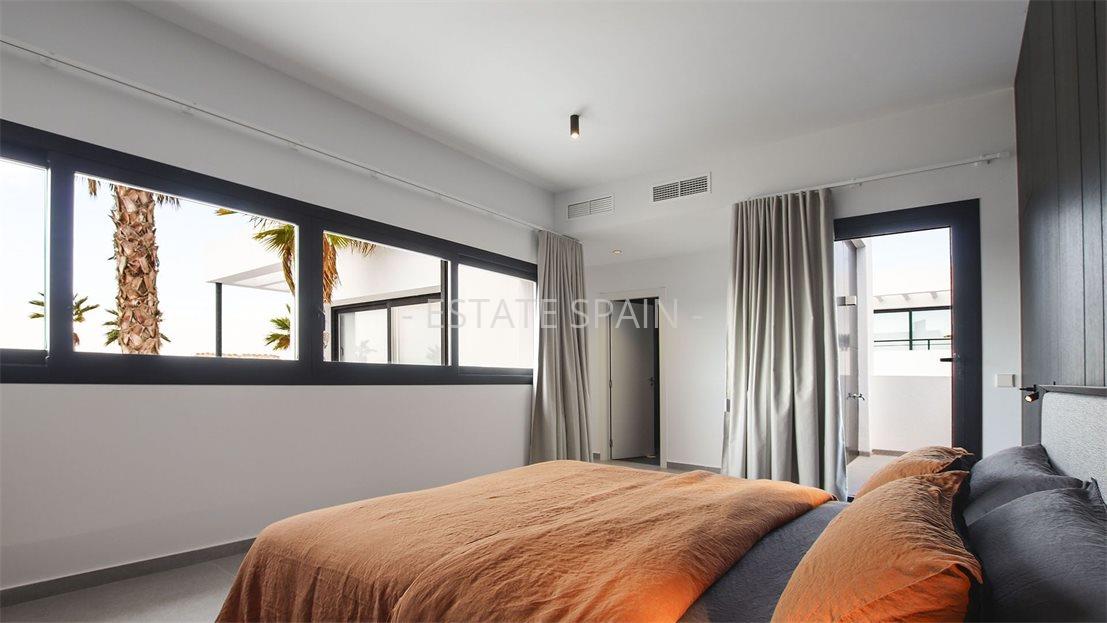 Вилла в Ла-Марина 335 м2 №VL19517D2C0E  - Продажа - 18 large