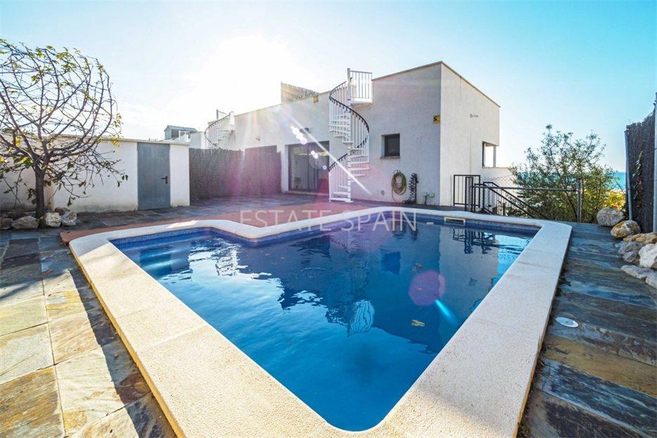 Дом в Калафеле 170 м2 №VL2182391940  - Продажа - 1 large