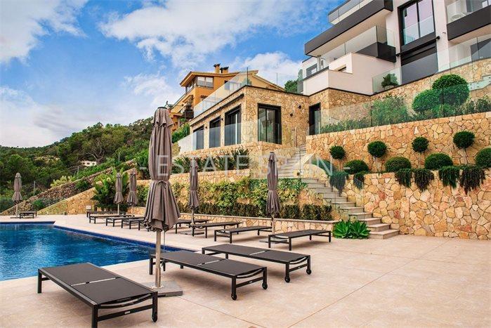 Квартира в Пальма-де-Майорка 217 м2 №ART2083D830B  - Продажа - 1 preview