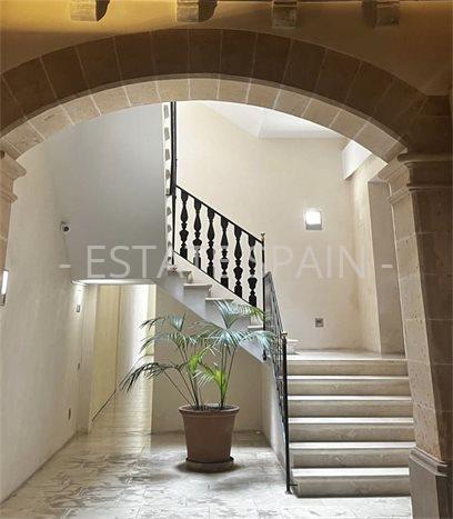 Апартаменты в Пальма-де-Майорка 192 м2 №ART25790247C  - Продажа - 2 preview