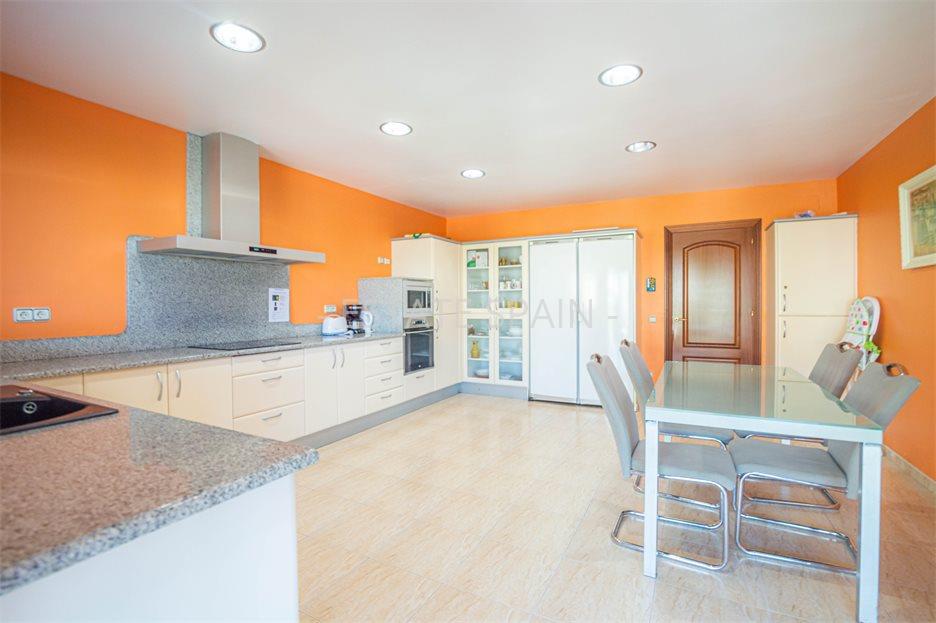 Особняк в Ллорет-де-Маре 447 м2 №VL23415A008E  - Продажа - 11 large