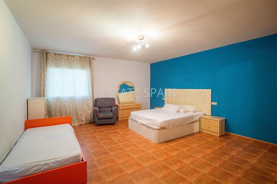 Особняк в Ллорет-де-Маре 447 м2 №VL23415A008E  - Продажа - 36 large