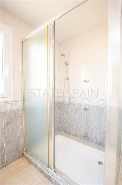 Особняк в Ллорет-де-Маре 447 м2 №VL23415A008E  - Продажа - 23 large