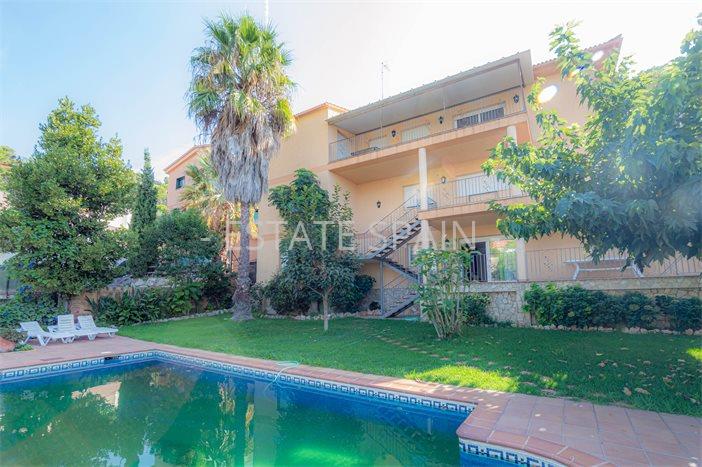 Особняк в Ллорет-де-Маре 447 м2 №VL23415A008E  - Продажа - 52 preview