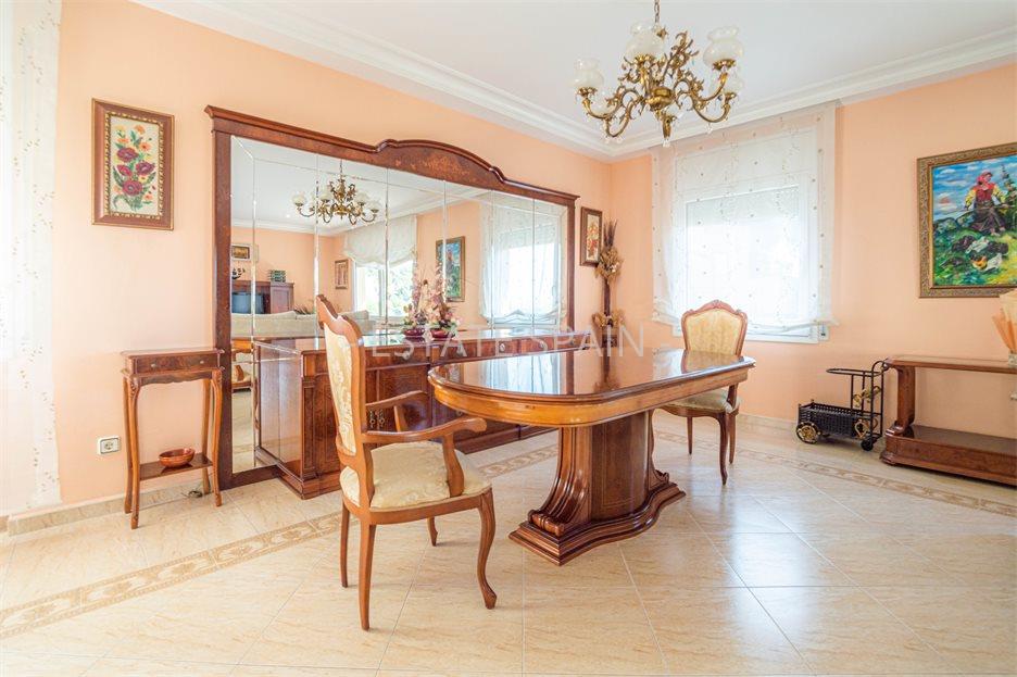 Особняк в Ллорет-де-Маре 447 м2 №VL23415A008E  - Продажа - 5 large