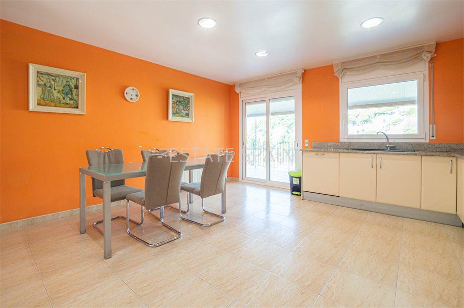 Особняк в Ллорет-де-Маре 447 м2 №VL23415A008E  - Продажа - 9 large