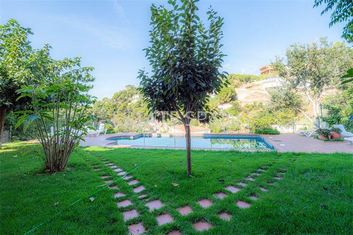 Особняк в Ллорет-де-Маре 447 м2 №VL23415A008E  - Продажа - 49 preview