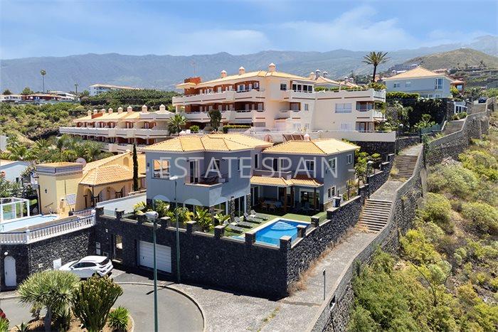 Вилла в Пуэрто-де-ла-Крус 699 м2 №VL241223CA491  - Продажа - 47 preview