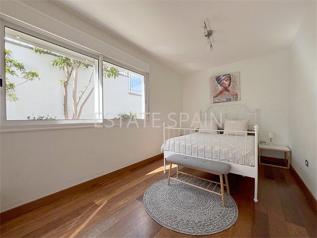 Вилла в Пуэрто-де-ла-Крус 699 м2 №VL241223CA491  - Продажа - 30 preview