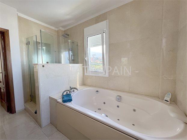 Вилла в Пуэрто-де-ла-Крус 699 м2 №VL241223CA491  - Продажа - 21 preview