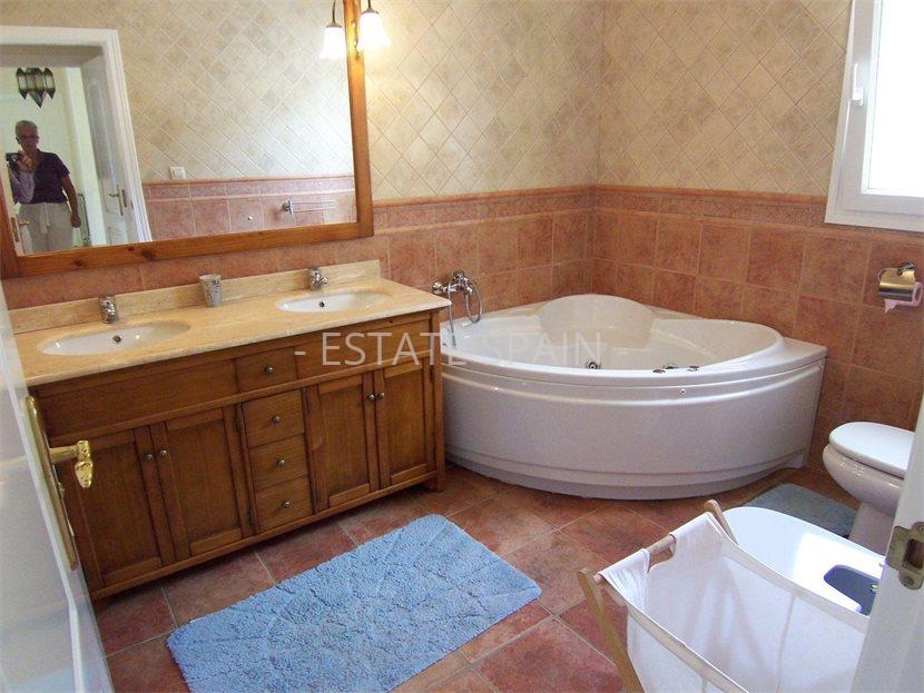 Вилла в Кальпе 250 м2 №VL2463A9CBF  - Продажа - 6 large