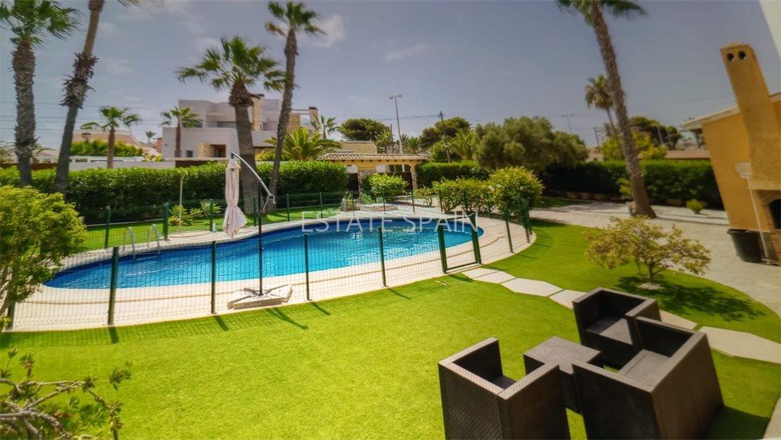 Вилла в Деэса-де-Кампоамор 200 м2 №VL235246525F  - Продажа - 2 large