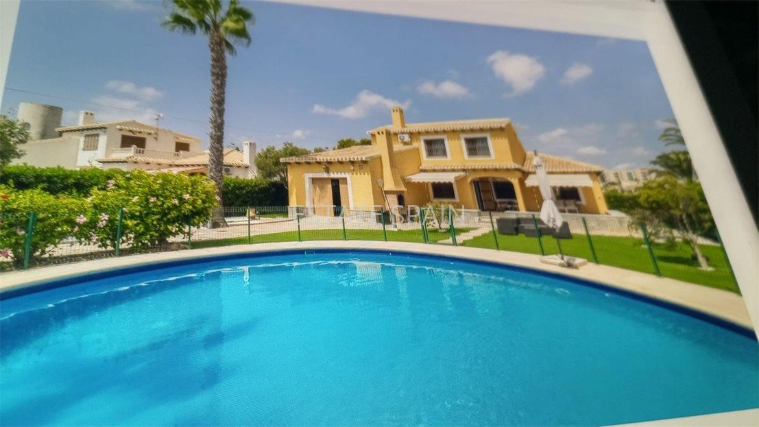 Вилла в Деэса-де-Кампоамор 200 м2 №VL235246525F  - Продажа - 20 large