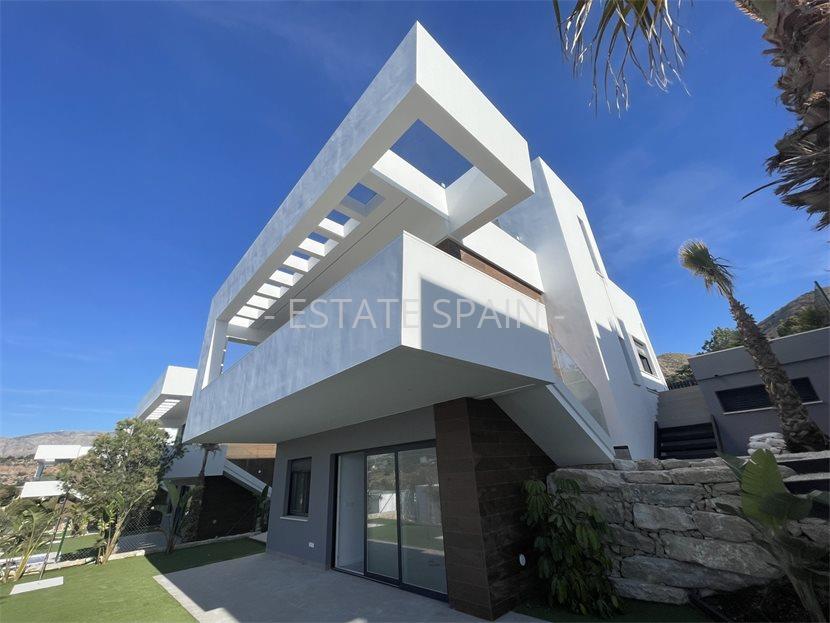 Вилла в Финестрате 345 м2 №VL243683F98  - Продажа - 44 large