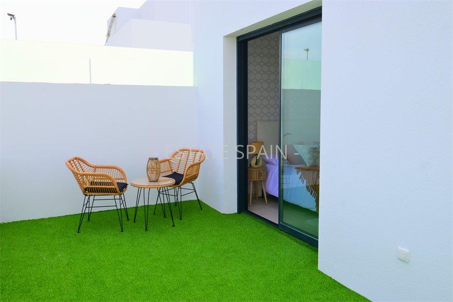 Вилла в Долорес 136 м2 №VL26116D99F2  - Продажа - 27 large