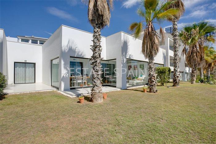 Апартаменты в Эстепоне 101 м2 №ART24103CBD26  - Продажа - 1 preview