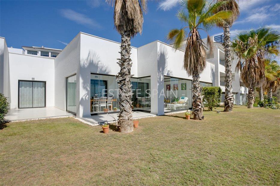 Апартаменты в Эстепоне 101 м2 №ART24103CBD26  - Продажа - 1 large