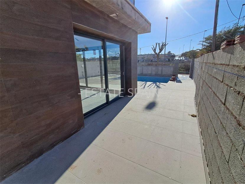 Вилла в Пилар-де-ла-Орадада 136 м2 №VL251010DFFAA  - Продажа - 23 large