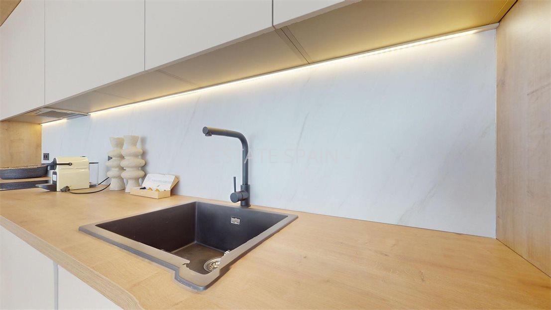 Вилла в Полопе 293 м2 №VL26119404AF  - Продажа - 43 large