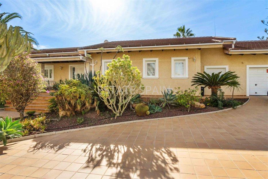 Вилла в Кабо Роиг 340 м2 №VL24115C8F56  - Продажа - 44 large