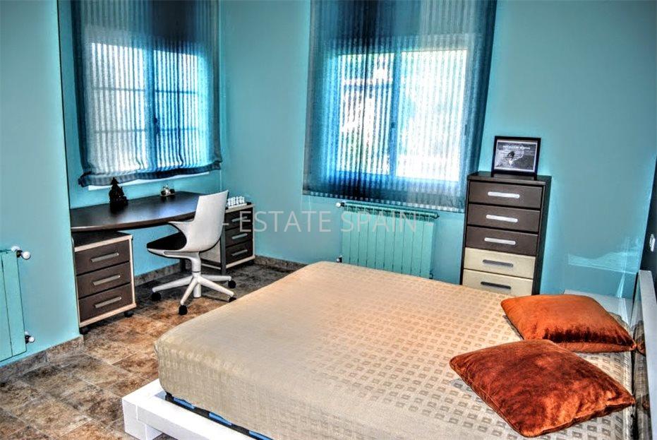 Вилла в Плайя-де-Аро 250 м2 №VL18115C8439  - Продажа - 4 large