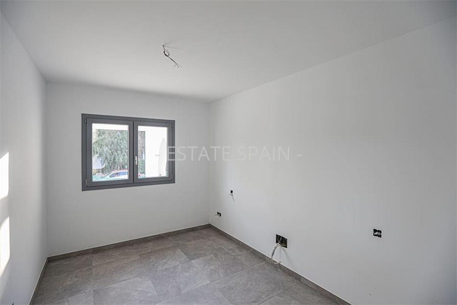 Вилла в Феланиче 270 м2 №VL26123A8F37  - Продажа - 3 large