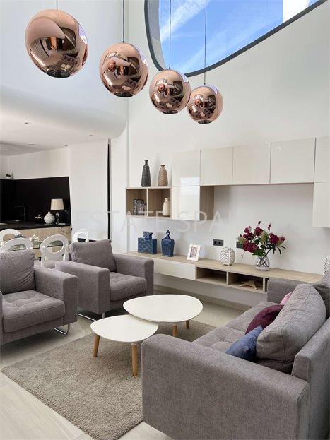 Вилла в Рохалесе 98 м2 №VL251010C245E  - Продажа - 36 large