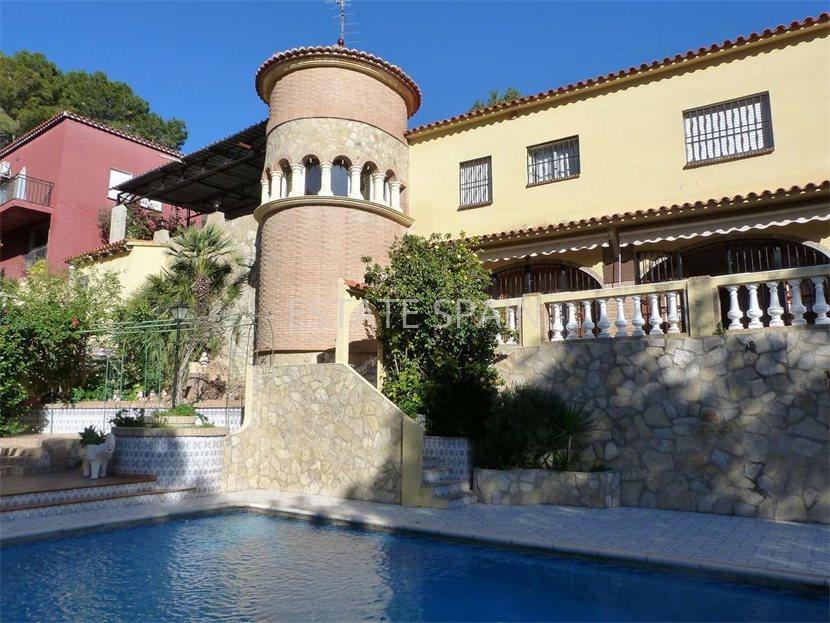 Вилла в Кульере 390 м2 №VL19218E03EA  - Продажа - 1 large