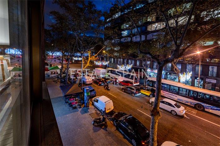 Студия в Барселоне 138 м2 №ART22118D761F  - Продажа - 2 preview