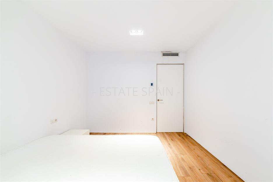 Студия в Барселоне 138 м2 №ART22118D761F  - Продажа - 12 large