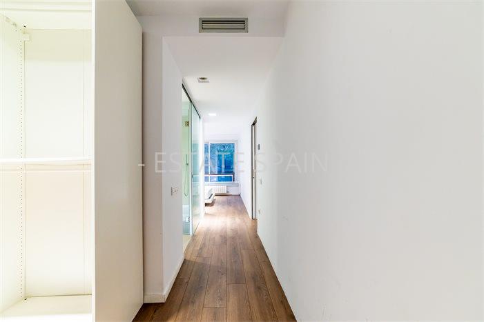 Студия в Барселоне 138 м2 №ART22118D761F  - Продажа - 10 preview