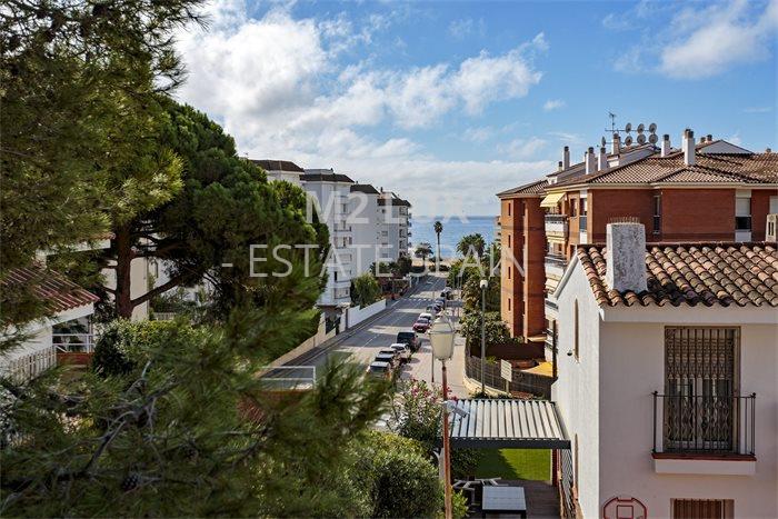 Таунхаус в Ллорет-де-Маре 90 м2 №BL24101839BF3  - Продажа - 2 preview