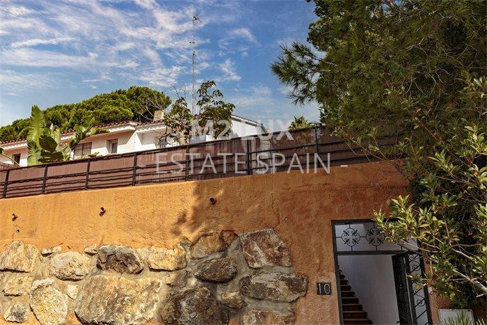 Таунхаус в Ллорет-де-Маре 90 м2 №BL24101839BF3  - Продажа - 36 preview