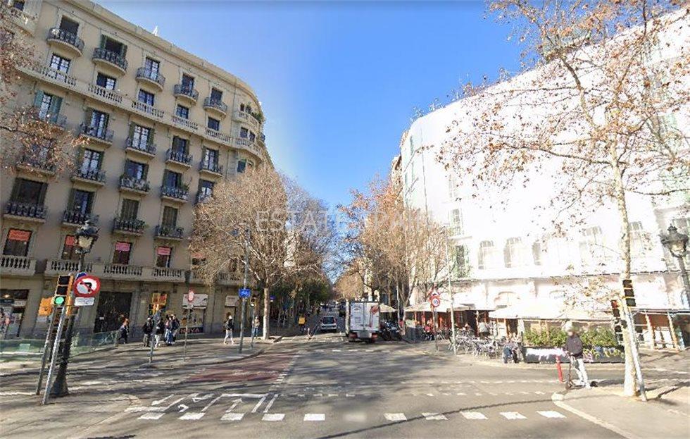 Помещение в Барселоне 130 м2 №COM2262419E23  - Продажа - 2 large