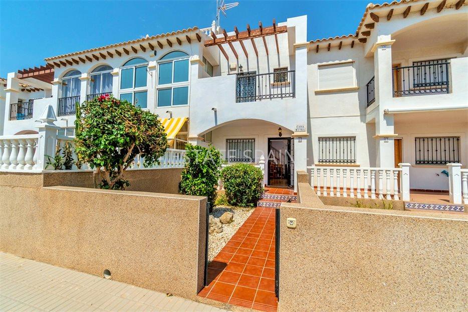 Таунхаус в Пунта-Приме 81 м2 №BL21913BCF44  - Продажа - 1 large