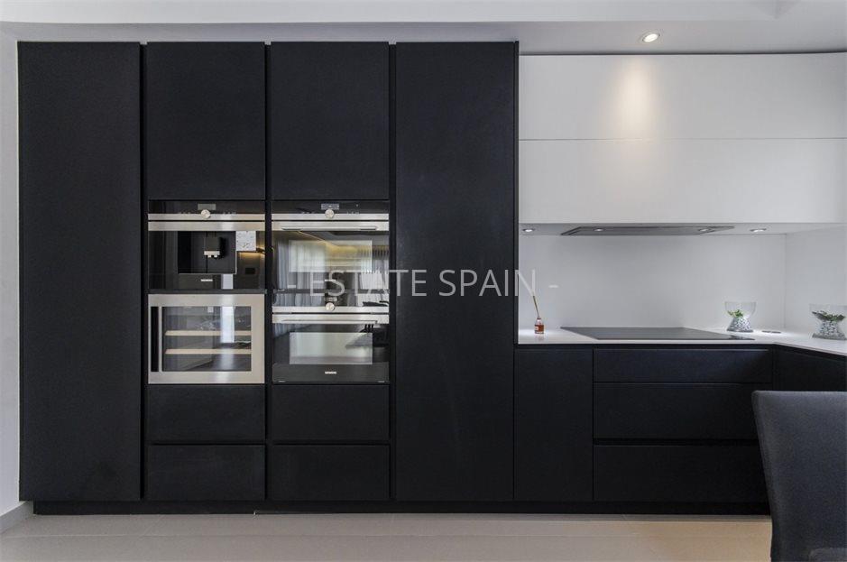 Вилла в Деэса-де-Кампоамор 193 м2 №VL25102456E67  - Продажа - 39 large