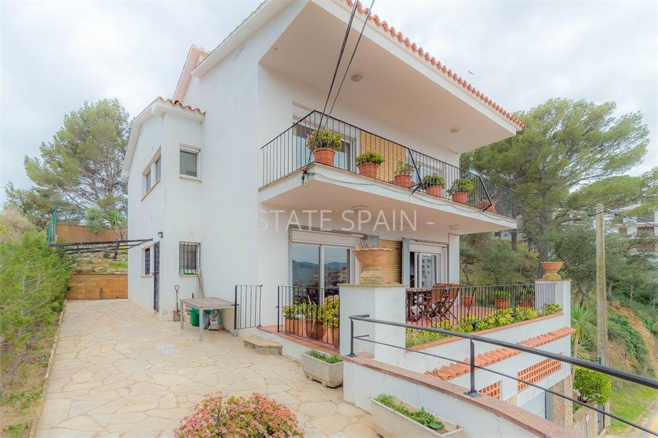 Особняк в Тосса-де-Мар 320 м2 №VL234156677A  - Продажа - 23 large